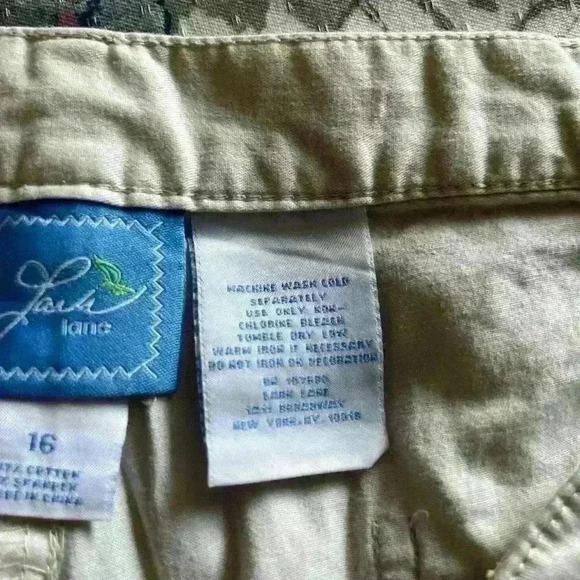 Women Lara Ian’s capris pants off white size 16 - Picture 6 of 6